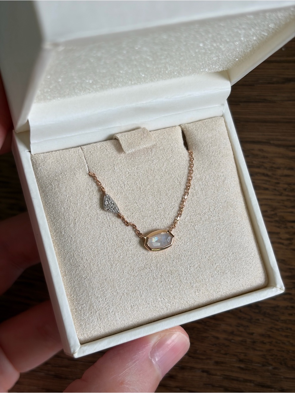 Kendra Scott 14K rose gold rainbow moonstone Aryn pendant necklace -fine jewelry